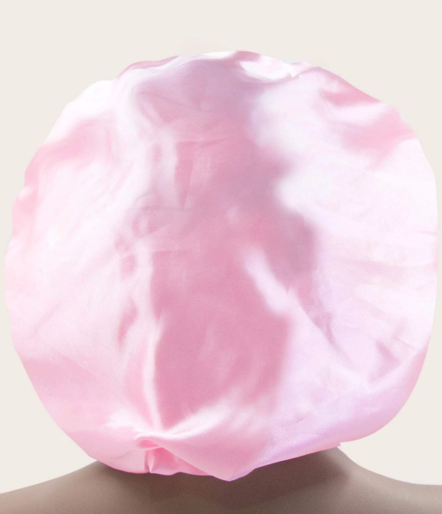 Bonnet en satin moyen