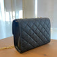 Petit sac à main - Noire avec chaîne en or