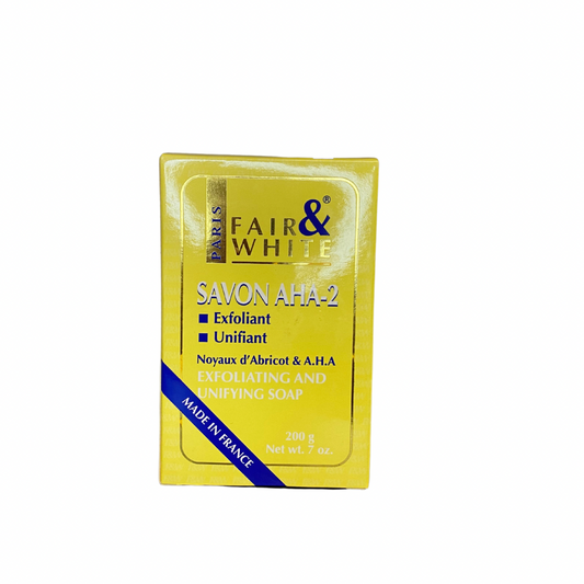 Fair and White - Savon exfoliant et clarifiant